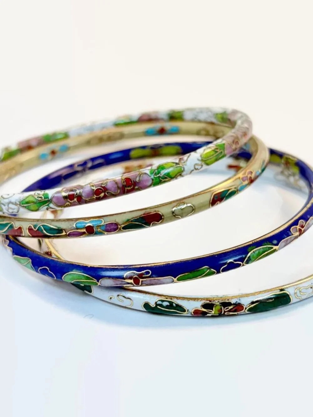 Vintage, Cloisonne Bracelets, Vintage, Lot, 4 Set, Blue, White, Cream, Stack - Picture 2 of 4